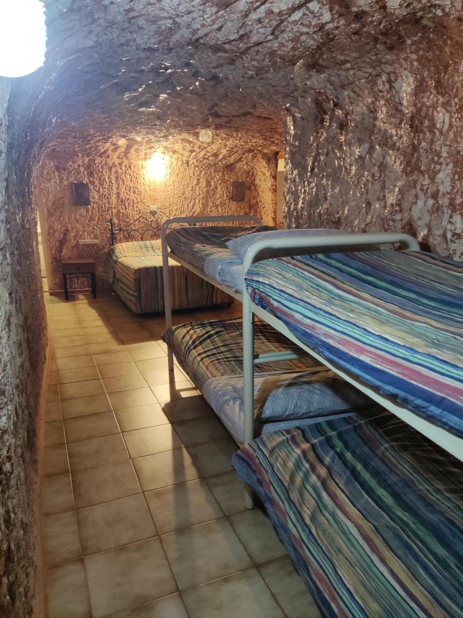 Radeka Downunder Underground Motel Coober Pedy Zewnętrze zdjęcie