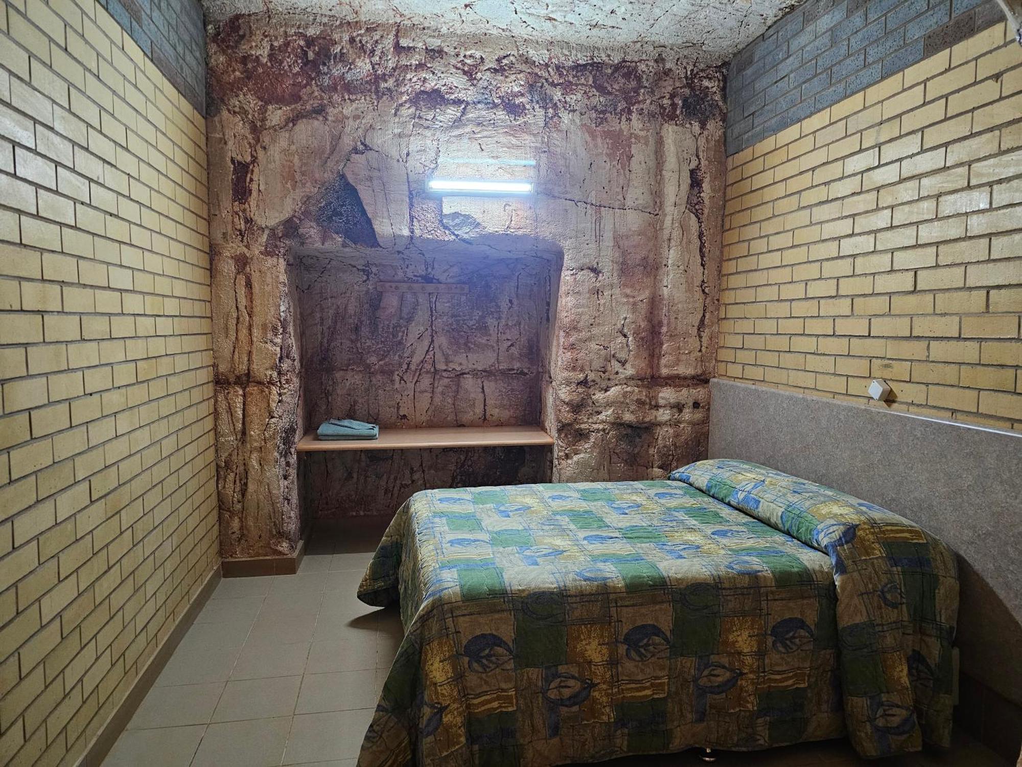 Radeka Downunder Underground Motel Coober Pedy Zewnętrze zdjęcie